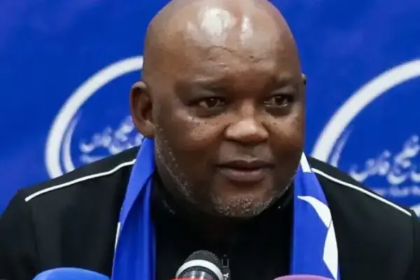 Pitso Mosimane among candidates for Kaizer Chiefs job