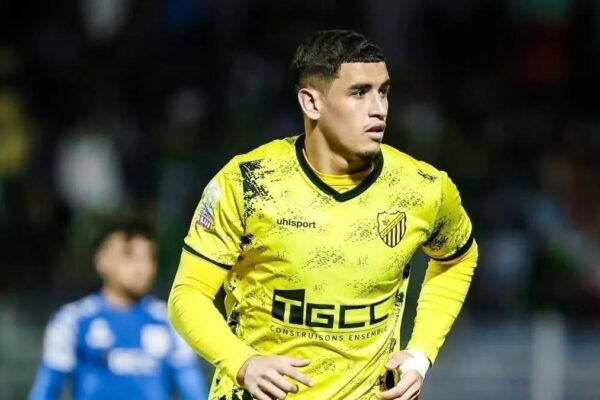 Maghreb de Fès to keep Soufiane Benjedida