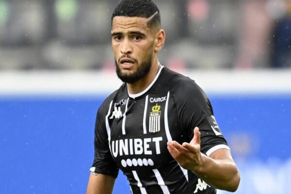Adam Zorgane playing for Union Saint-Gilloise during a Belgian Pro League match