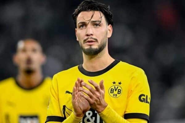 Borussia Dortmund defender Ramy Bensebaïni at Signal Iduna Park