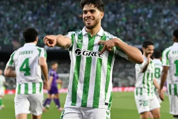 Abdessamad Ezzalzouli in action for Real Betis