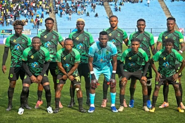 AS Vita Club match disrupted by pitch invasion incidents