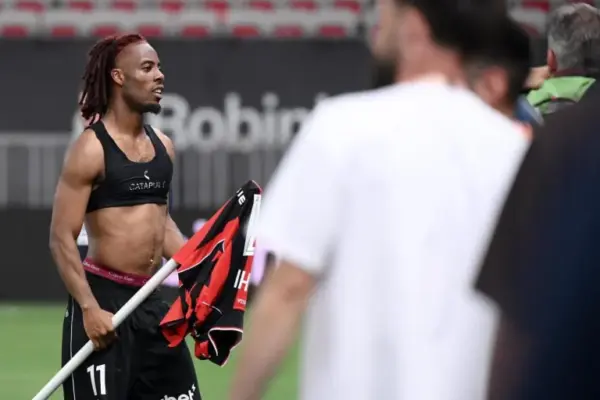 Elye Wahi secures OGC Nice survival with emotional brace