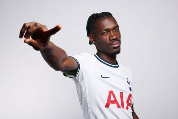 Yves Bissouma linked with Tottenham exit