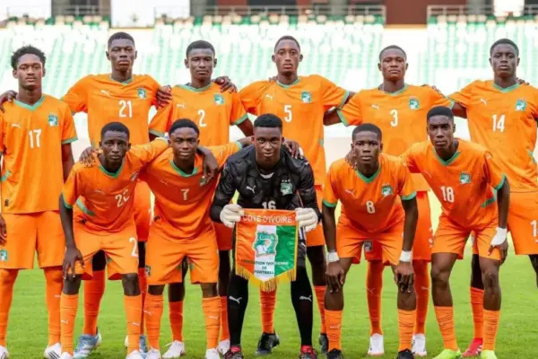 Ivory Coast and Uganda U17 players before AFCON group match