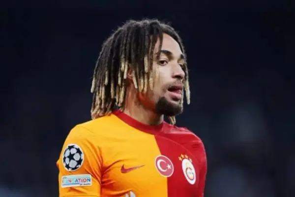 Galatasaray renegotiating new fee for Sacha Boey