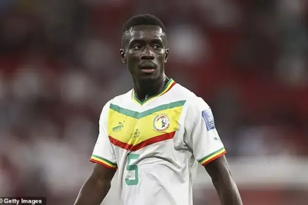 Idrissa Gana Gueye begins controlled return to Senegal training camp