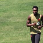 Davies returns to ball training with Canada ahead of the World Cup