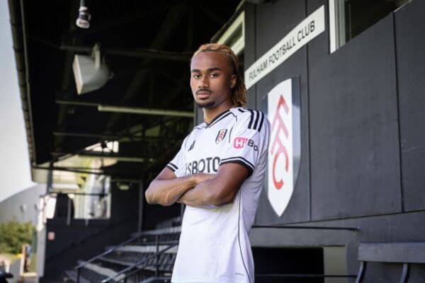 Jonah Kusi-Asare completes permanent move to Fulham