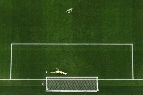 Messi misses penalty against Austria