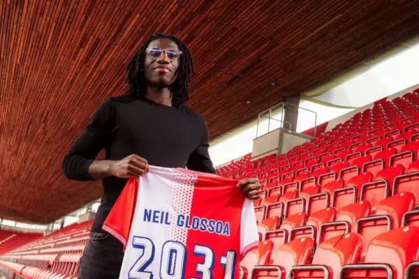 Ivorian midfielder Neil Glossoa joins Slavia Prague