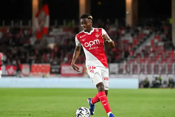 Simon Adingra returns to Sunderland