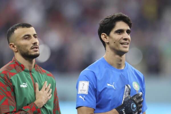 Morocco Players Share Special Moment With Fans