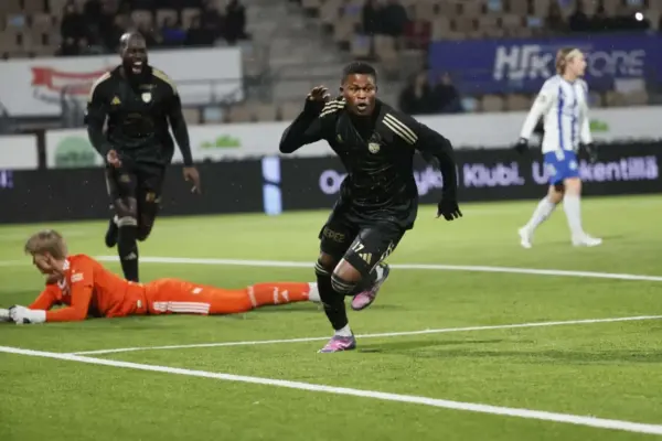 Olatoundji Tessilimi recognised for outstanding performances at SJK