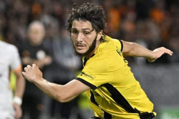 Jaouen Hadjam during action for Algeria and Young Boys