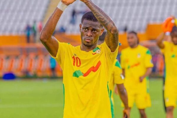 Candas Fiogbé Signs for Athens Kallithea