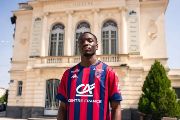 Christ Okou joins Clermont Foot
