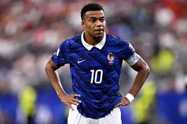 Zinedine Zidane plans talks with Kylian Mbappe