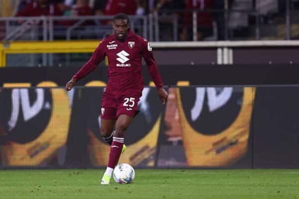 Konyaspor show strong interest in Eintracht Frankfurt left‑back Niels Nkounkou