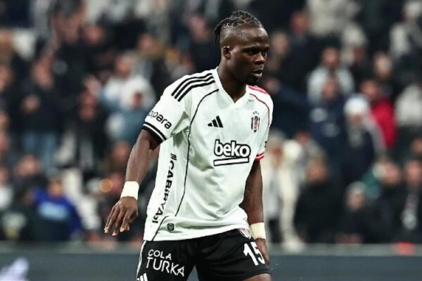 Beninese midfielder Junior Olaitan during a match for Beşiktaş.