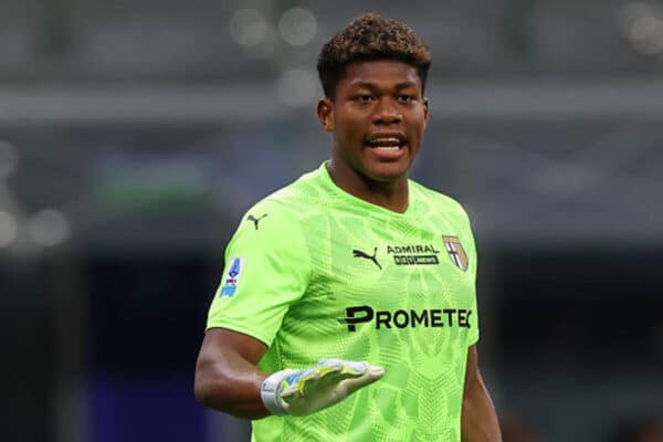 Juventus and PSG compete for Zion Suzuki