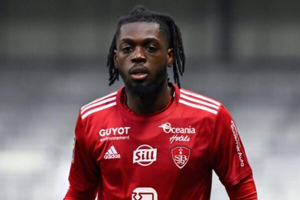 Bradley Locko in action for Stade Brest amid transfer interest from clubs across Europe.