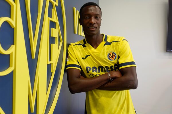 Cheikh Tidiane Thiam signs new Villarreal contract