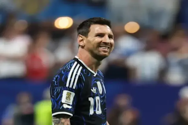 Lionel Messi wearing the Argentina captain's armband before the 2026 FIFA World Cup final.