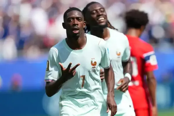 Ousmane Dembélé in action for France ahead of the World Cup Round of 16 against Paraguay.