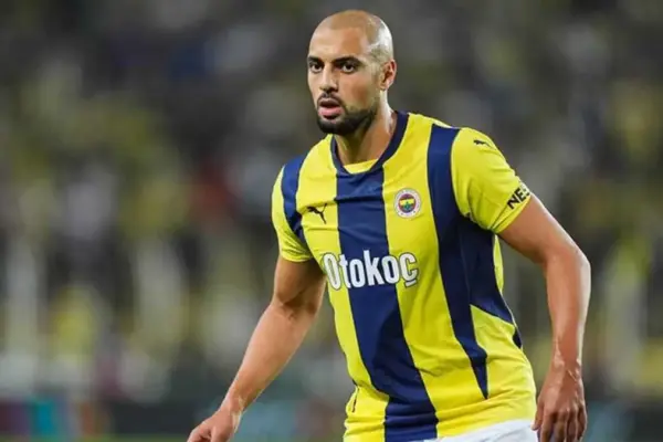 Sofyan Amrabat returns to Fenerbahçe as Betis deal stalls