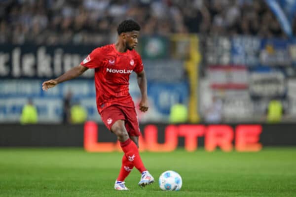 Almamy Toure back training with Bordeaux as contract talks continue