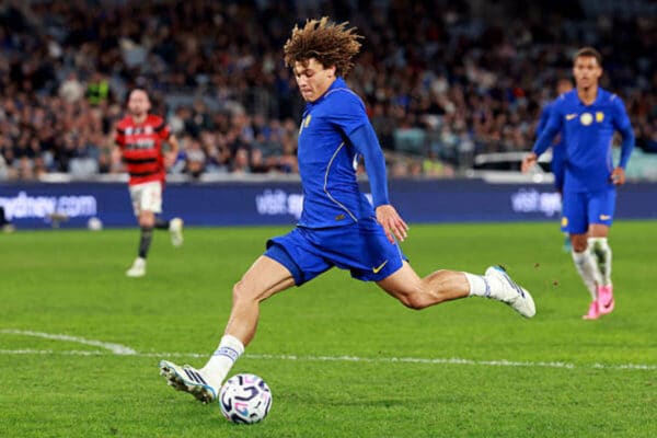 Celtic consider Chelsea youngster Landon Emenalo