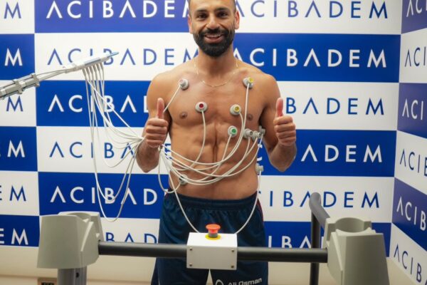 Mohamed Salah undergoes medicals