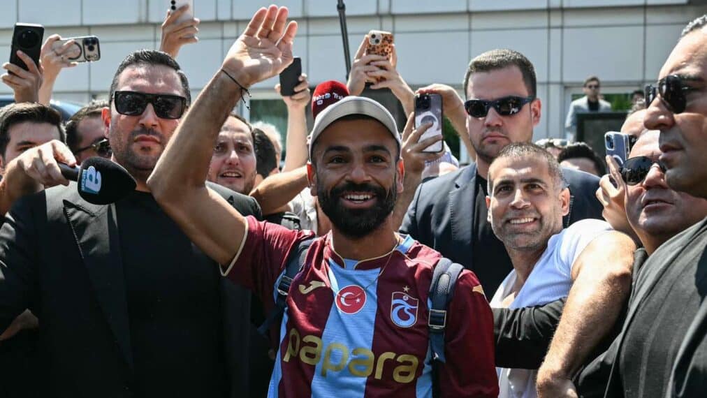 Mohamed Salah targets victory after record-breaking Trabzonspor welcome