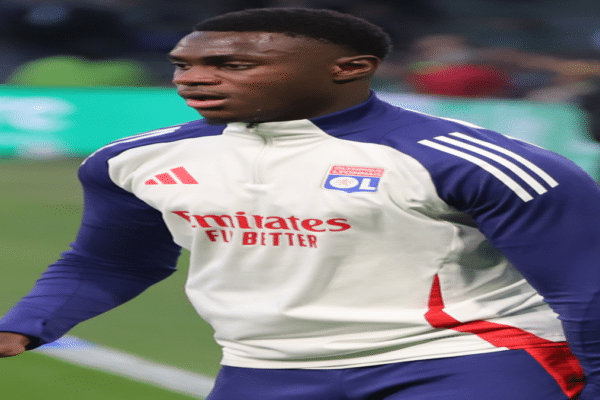 Moussa Niakhaté returns to Lyon squad for Sparta Prague match