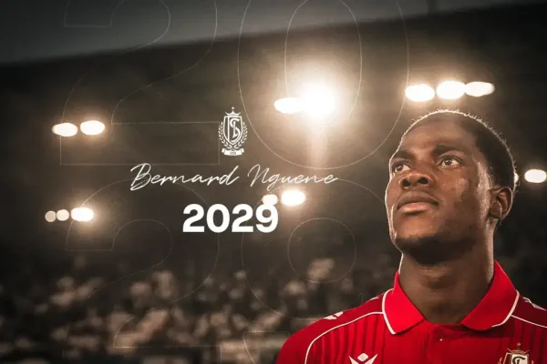 Bernard Nguene extend contract with Standard Liege