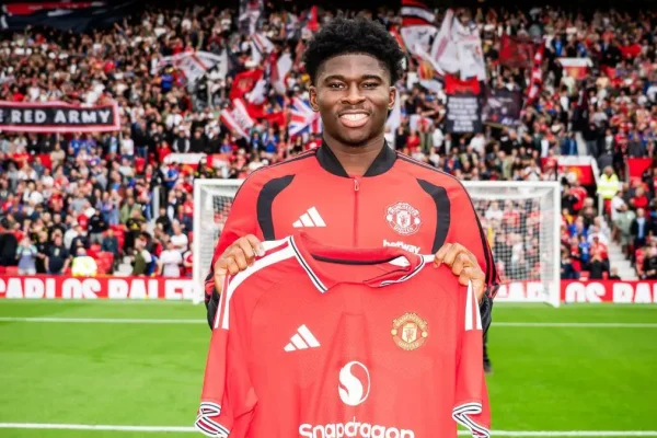 Carlos Baleba to make Manchester United debut against Fulham