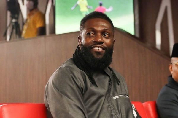 Adebayor predicts Mourinho ultimatum to Real Madrid hierarchy after derby defeat