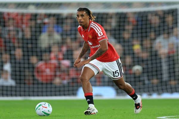 Leny Yoro salary at Manchester United revealed
