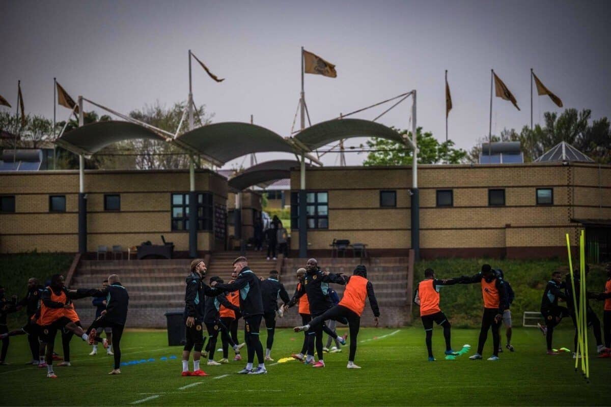 lightning-scare-disrupts-kaizer-chiefs-preparations-for-crucial