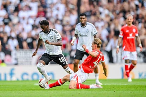 Adi Hutter praises Noel Aseko after Eintracht Frankfurt debut