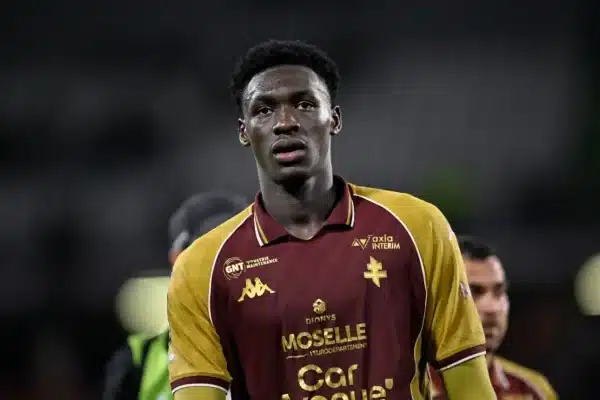 FC Metz and their unusual Pape tradition