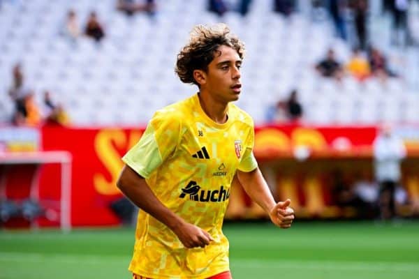 Mezian Mesloub attracts interest from Portugal and Algeria