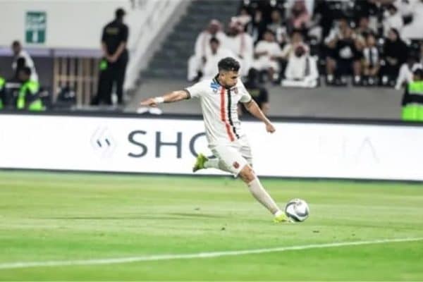 Mahmoud Hassan Trezeguet on target for Al-Riyadh