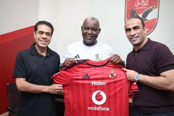 Pitso Mosimane makes emotional return to Al Ahly