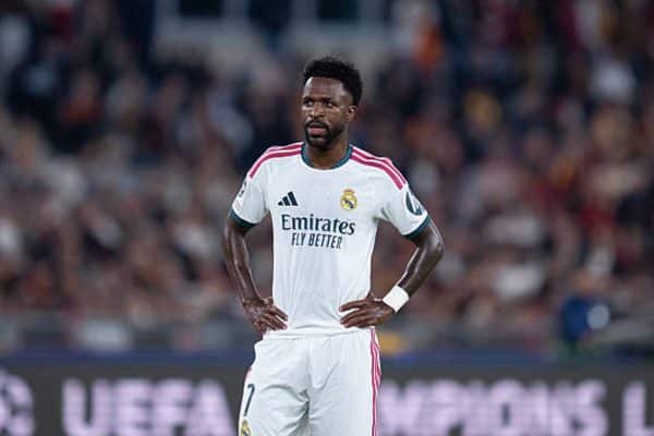 Jose Mourinho defends Vinicius Junior after angry substitution